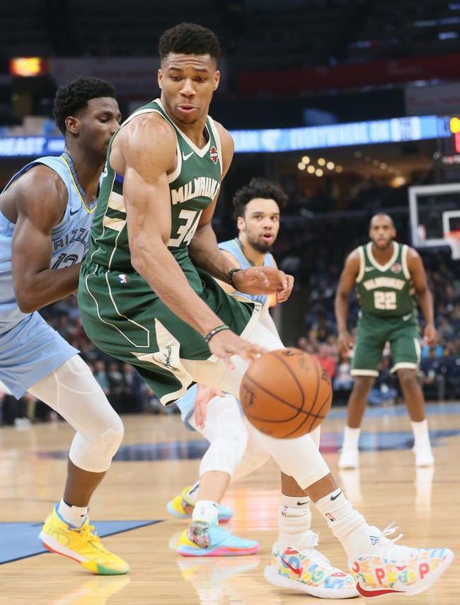 拜举行的迪 拜举行的迪