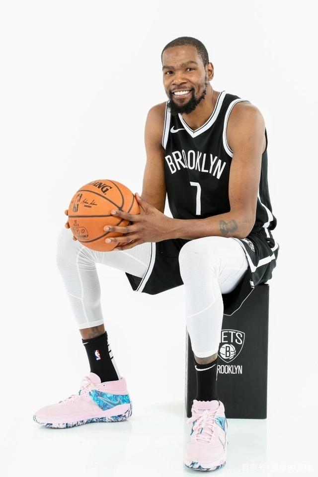 逐渐崭露头 逐渐崭露头